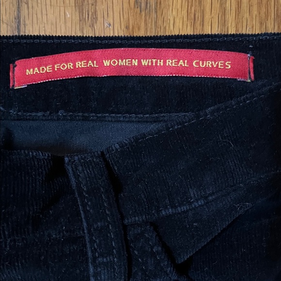 NYDJ Women's Black Jeans - Picture 3 of 9